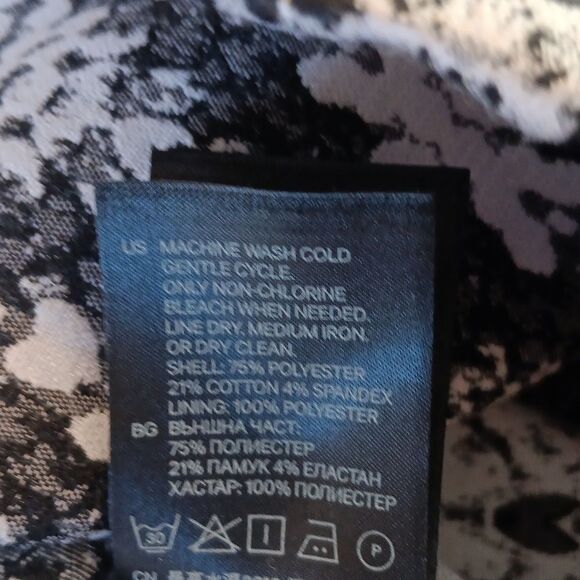 NWT H&M Reptile Print Dress - Picture 11 of 13